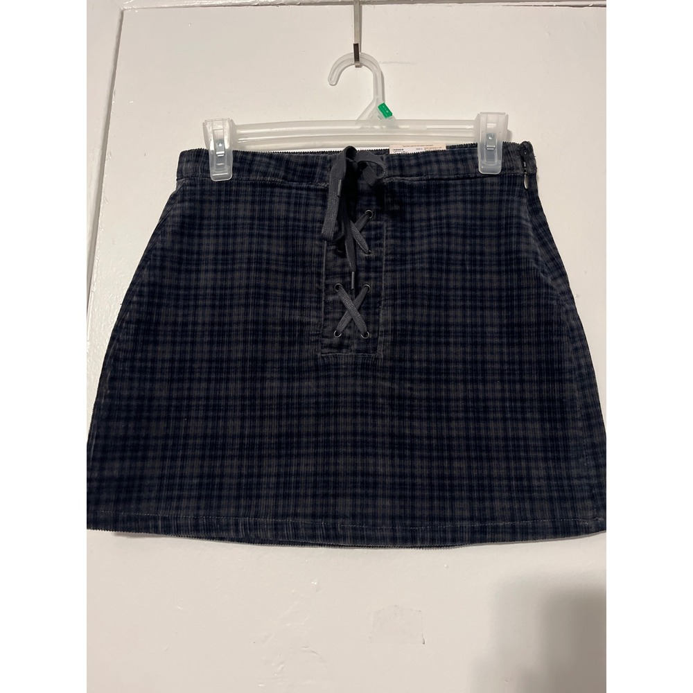 SO Navy Black Plaid Corduroy Lace Up High Rise Mini Skirt Size 3 NWT JG23Y000RP